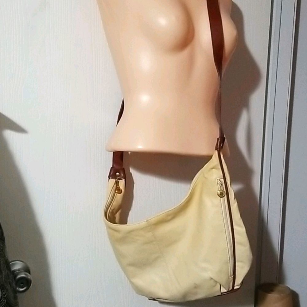 Rivace Crossbody Purse